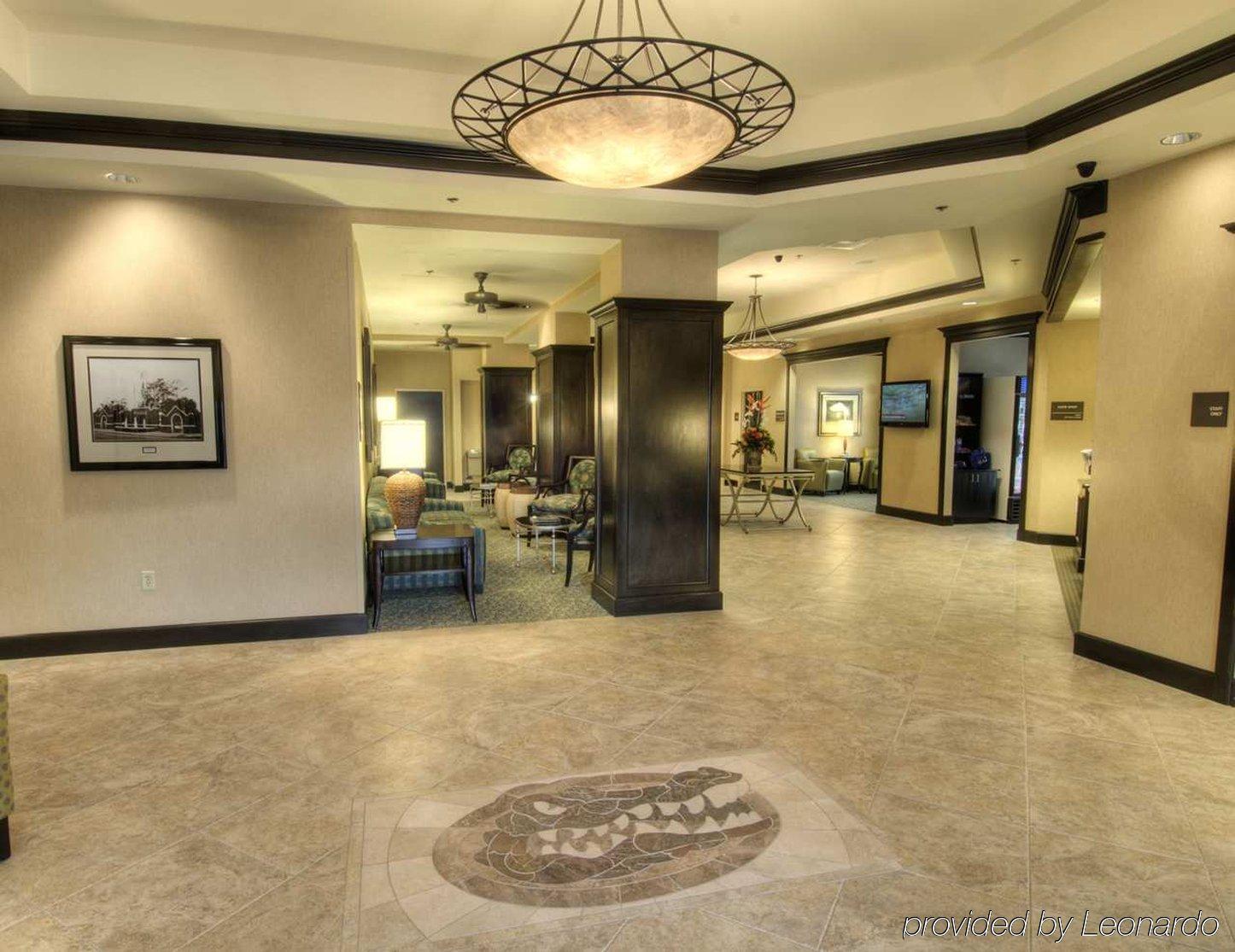 Hampton Inn & Suites Gainesville Downtown Интериор снимка